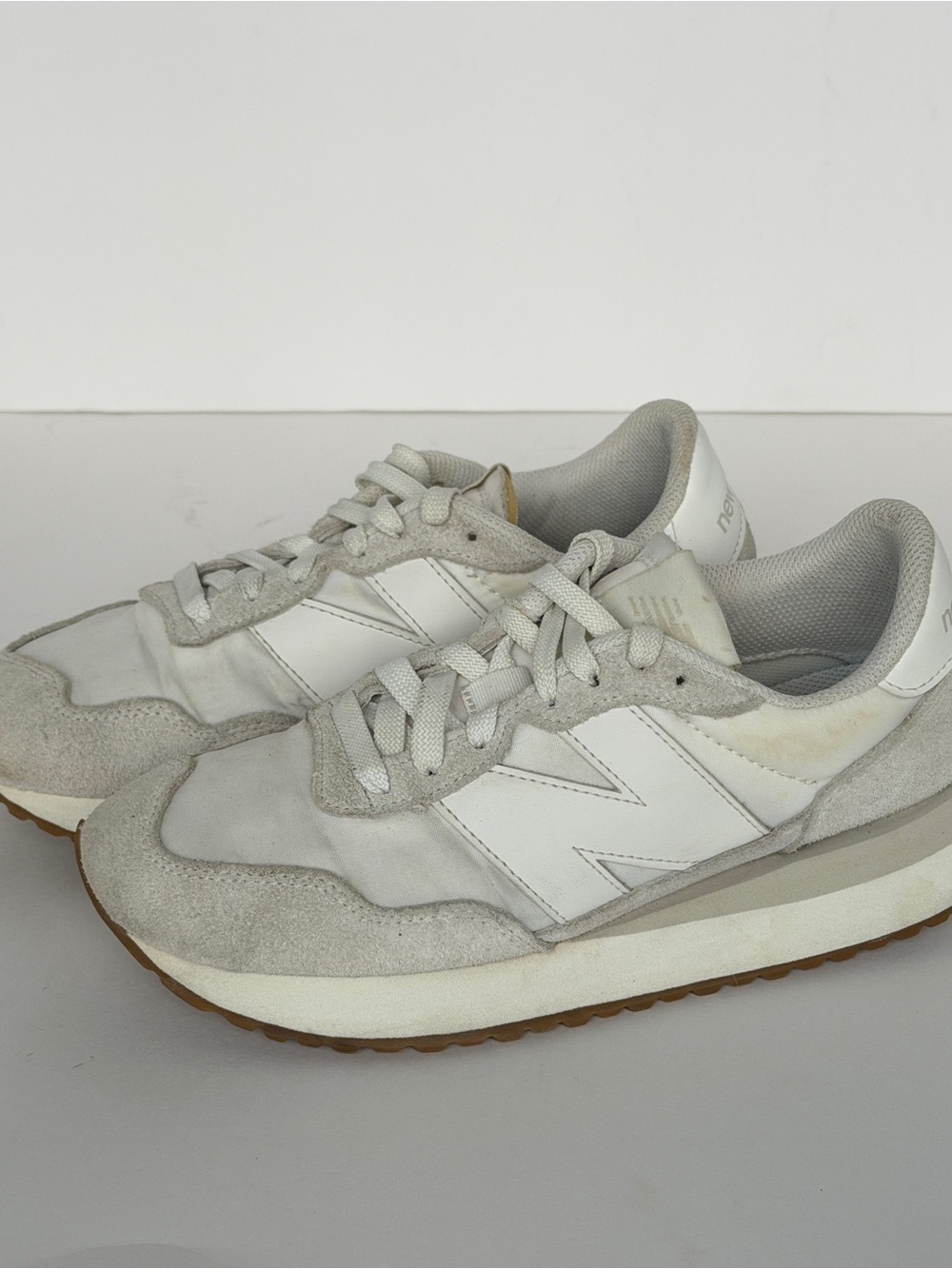 New Balance 237 Nimbus Cloud Moonbeam Sz 7.5 Lifestyle Casual Sneakers